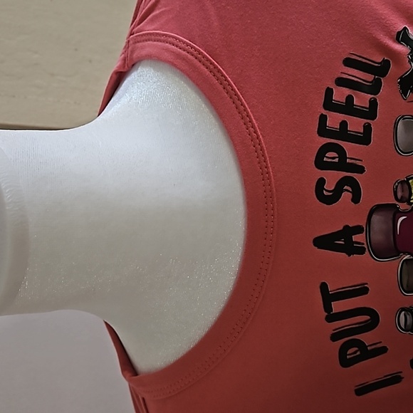 Upcycled Pink Coral Crop Top Graphic Tee Size Large - Picture 14 of 17